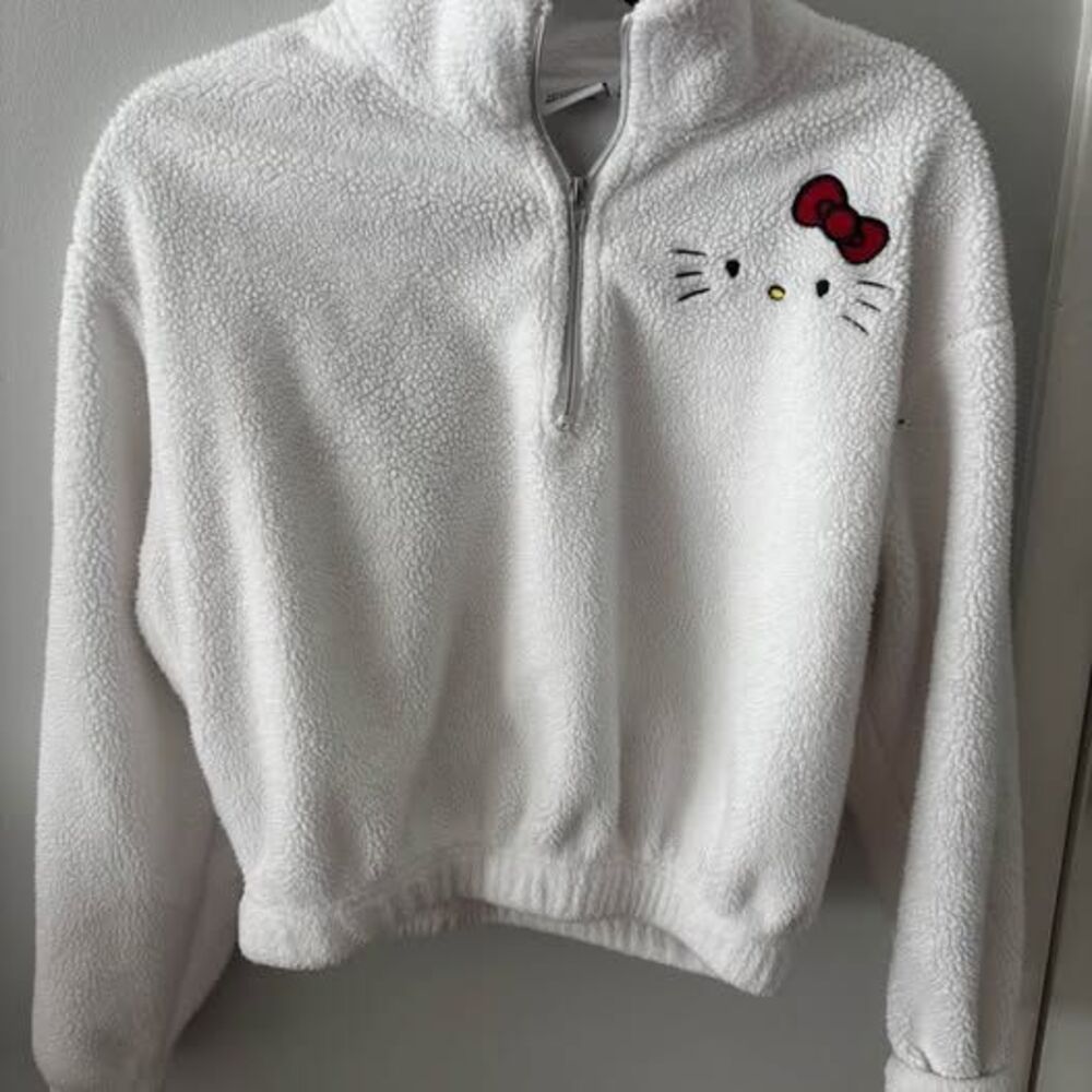 Hello Kitty Aeropostale White Sherpa Quarter Zip Pullover M